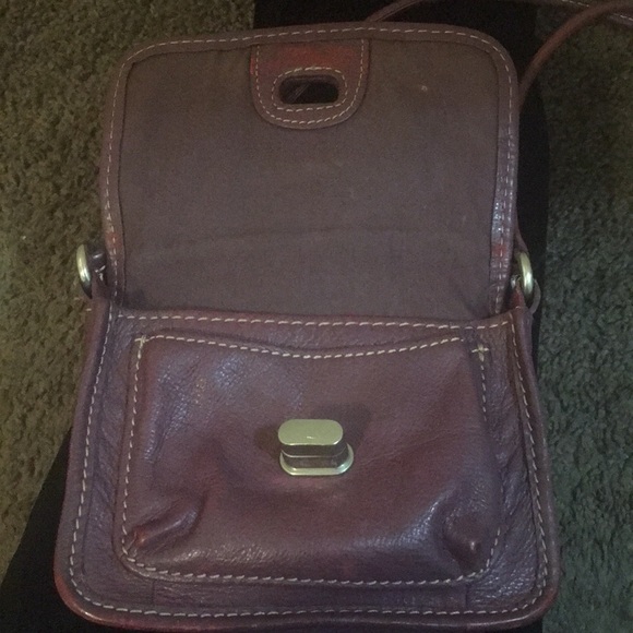 Fossil small hand bag with long strap - Picture 5 of 13